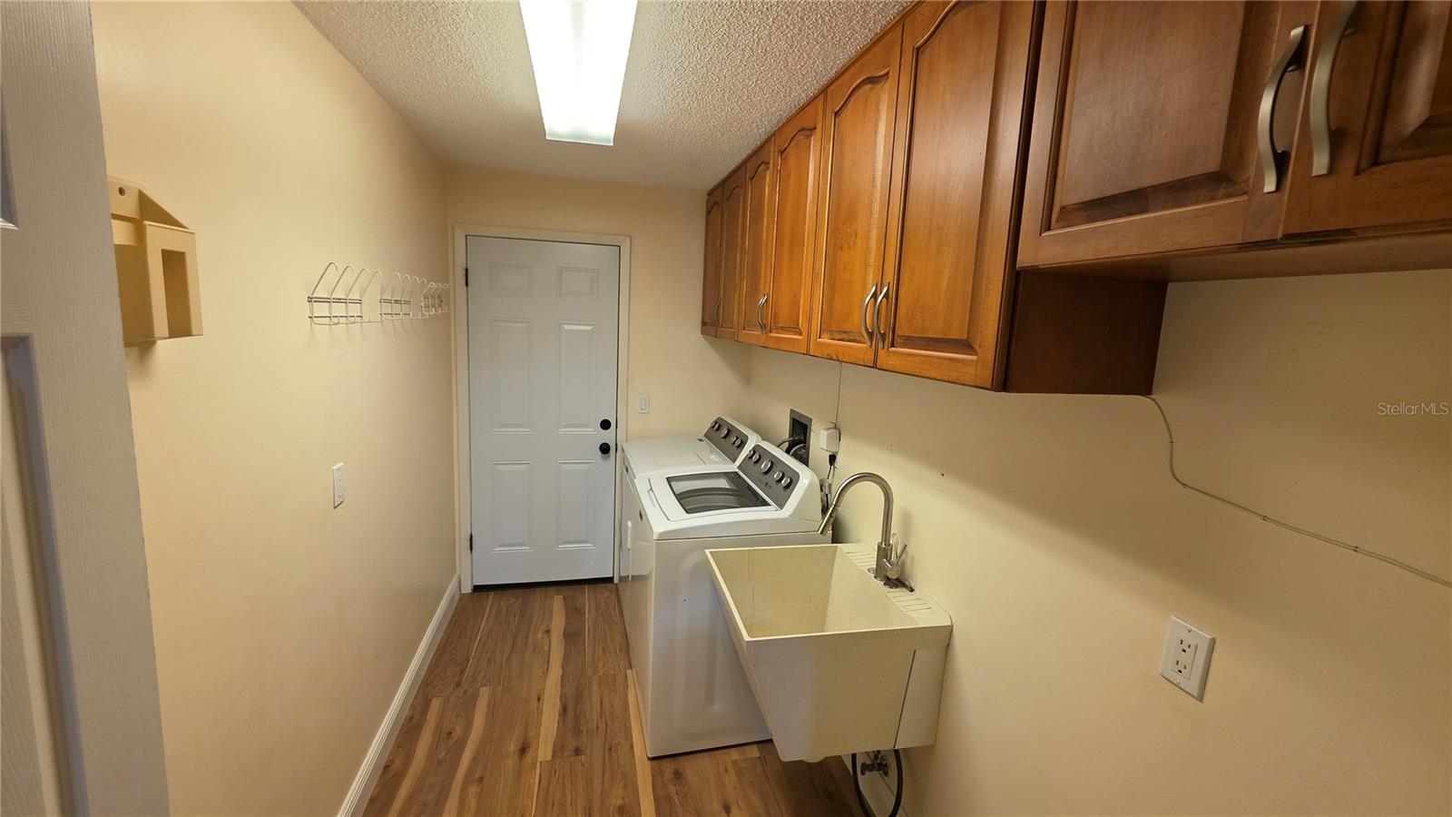 COUNTRY WOODS - Residential