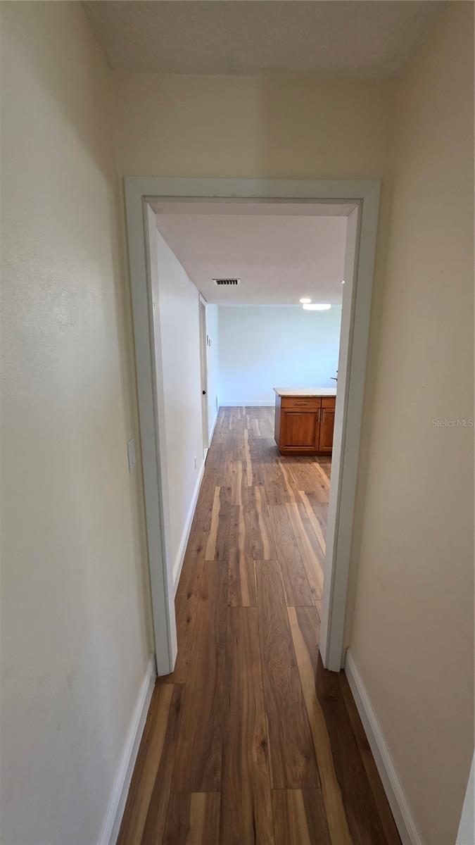 COUNTRY WOODS - Residential