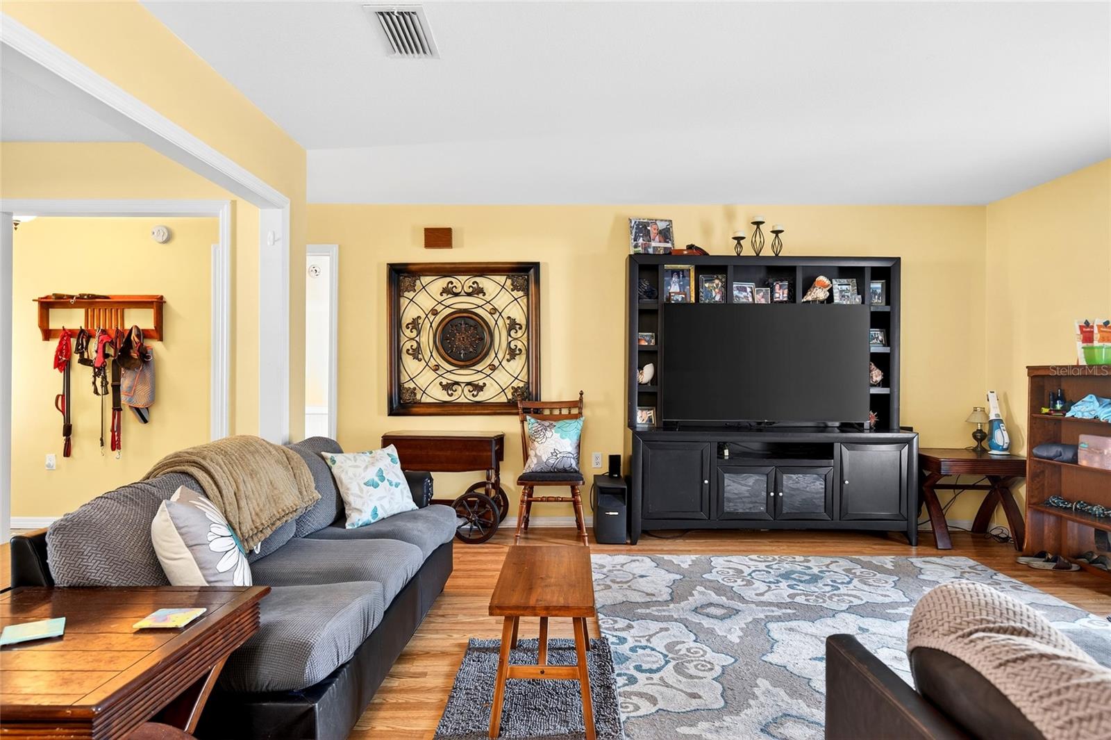 SILVER MDWS CENTRAL - Residential