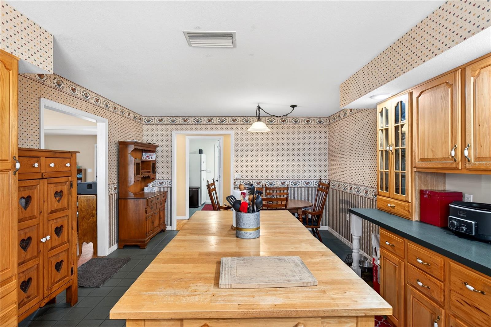 SILVER MDWS CENTRAL - Residential