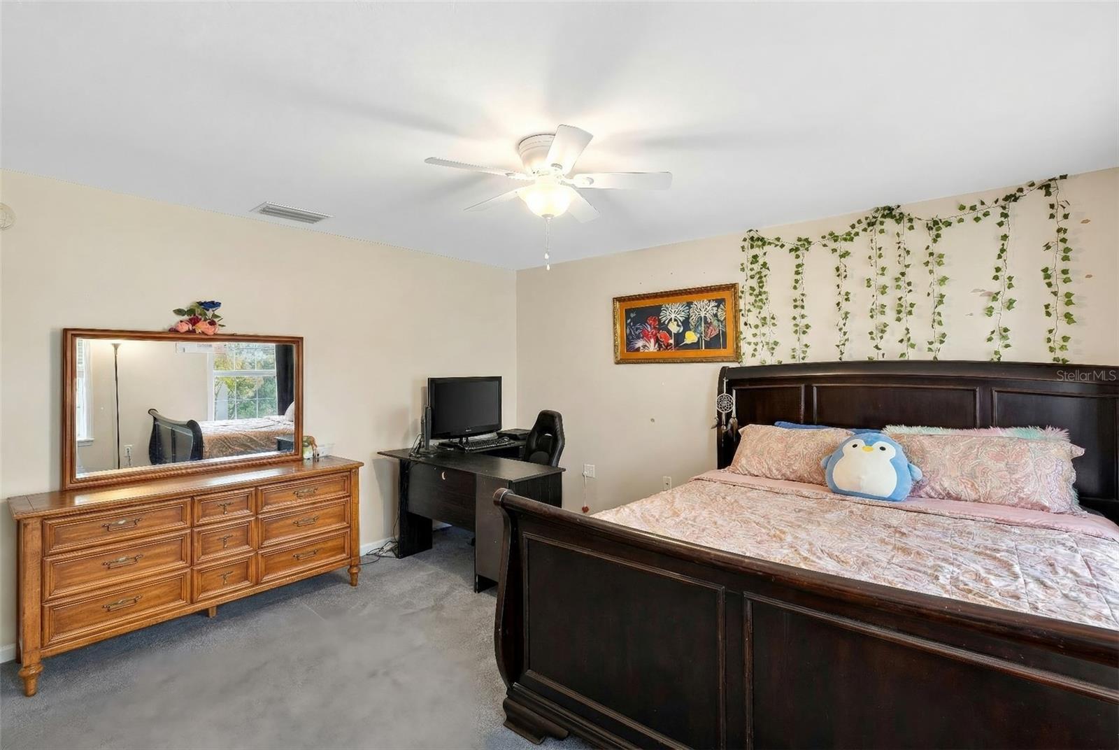 SILVER MDWS CENTRAL - Residential