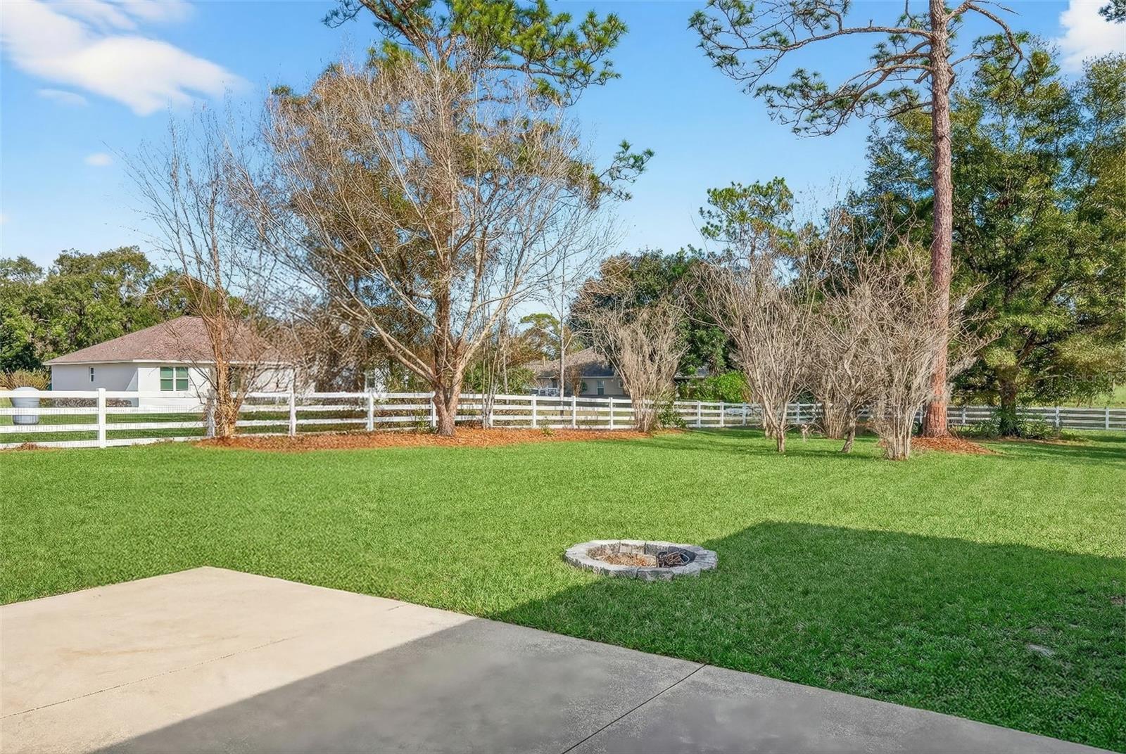 SILVER MDWS CENTRAL - Residential