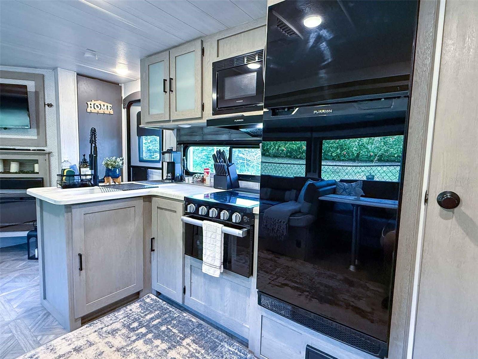 VILLA BORINQUEN - Residential