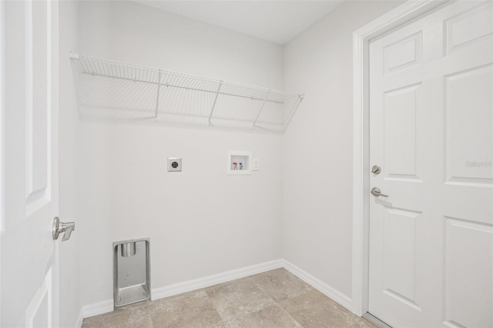 MARION OAKS UN 10 - Residential