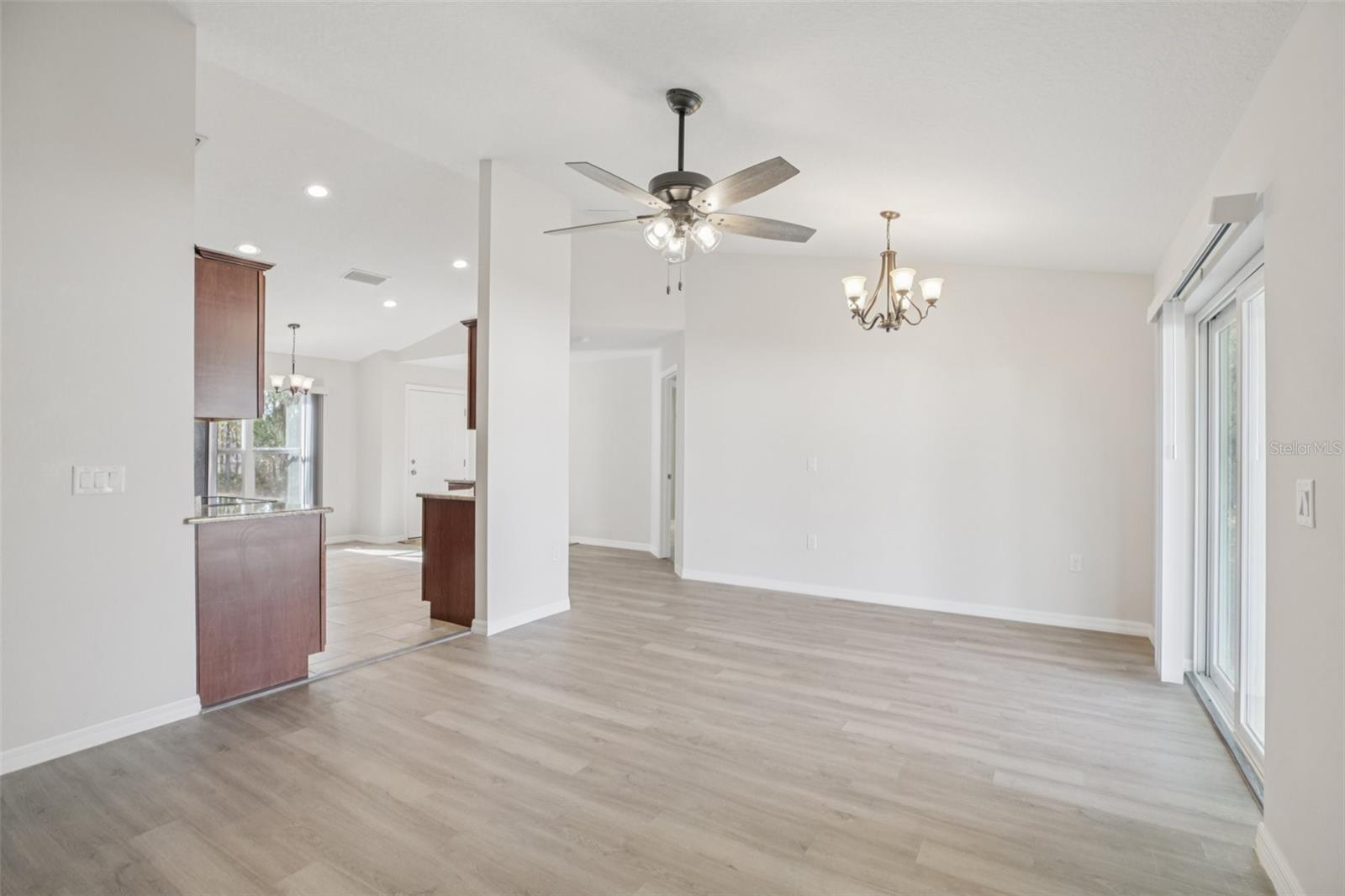 MARION OAKS UN 10 - Residential