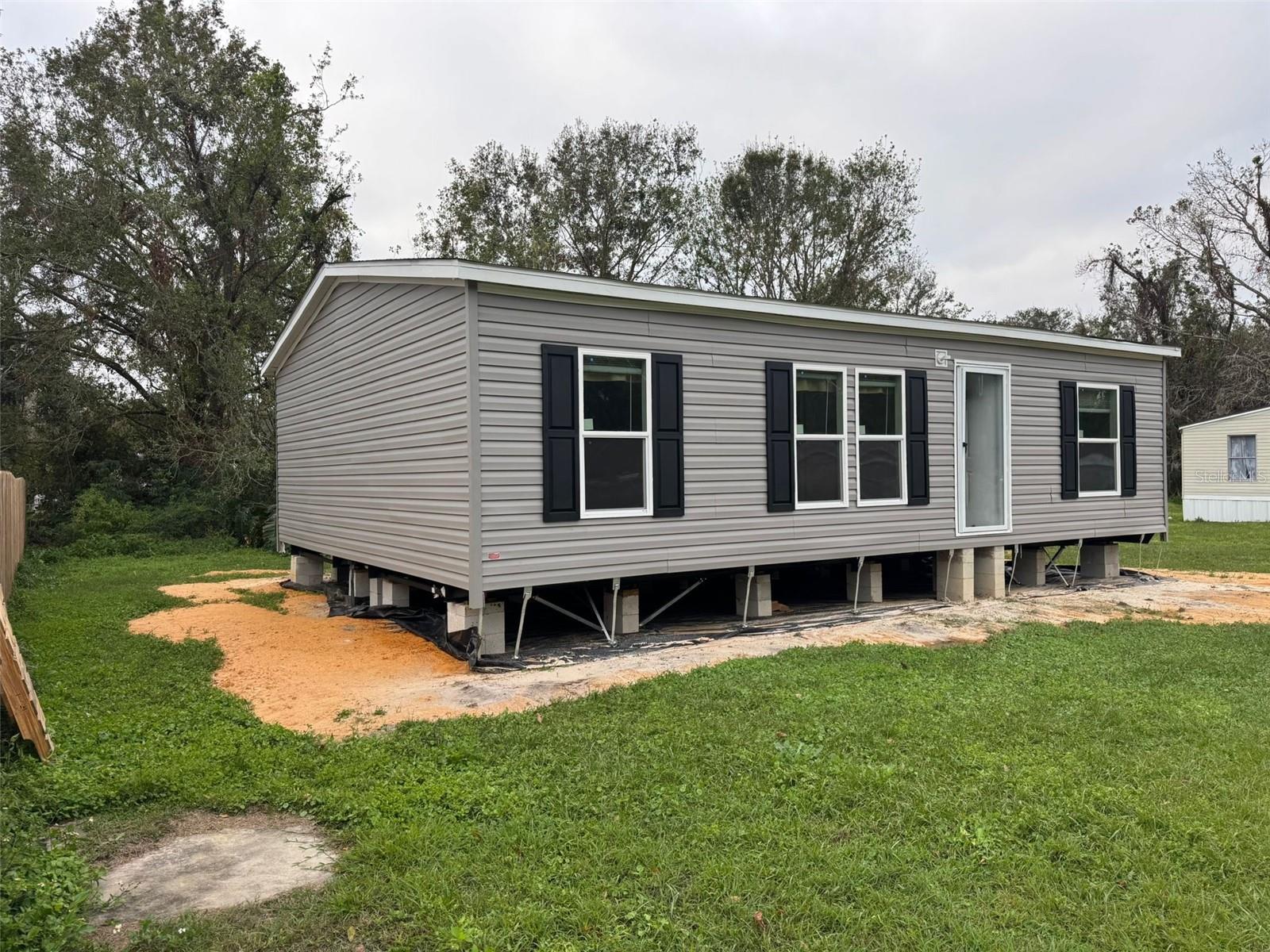 3548 VALLEY TRAIL