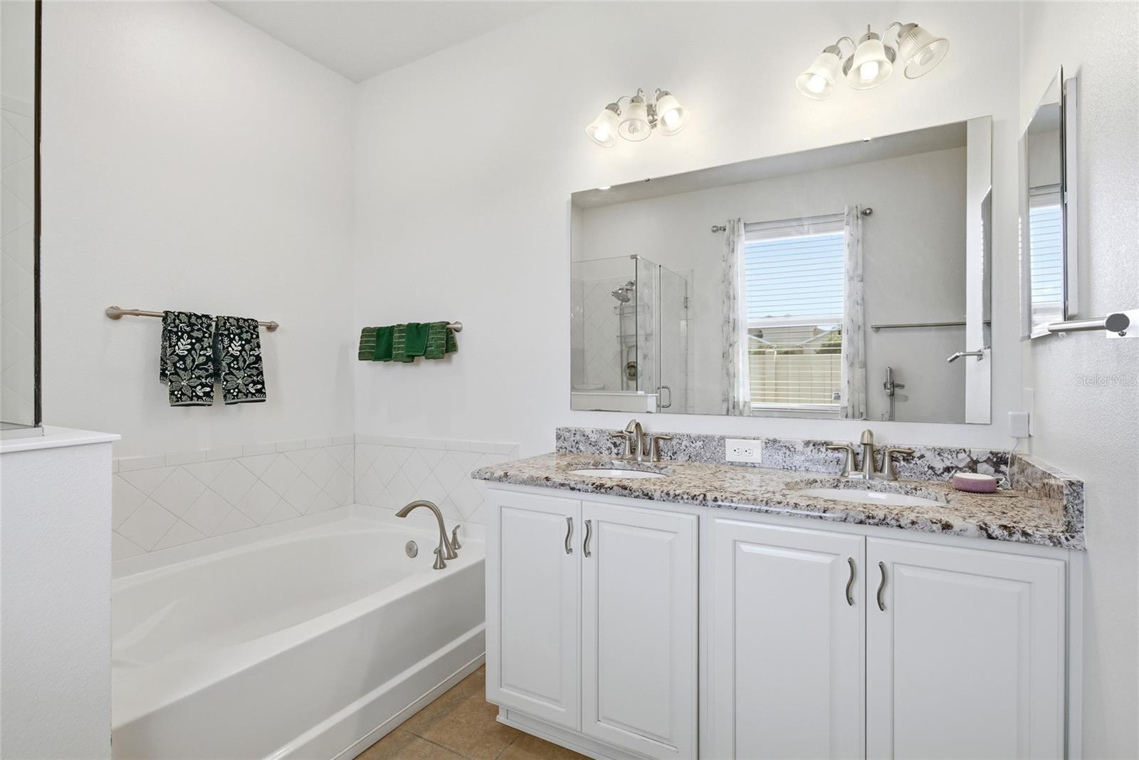 SAWGRASS POINTE PH 2 - Residential