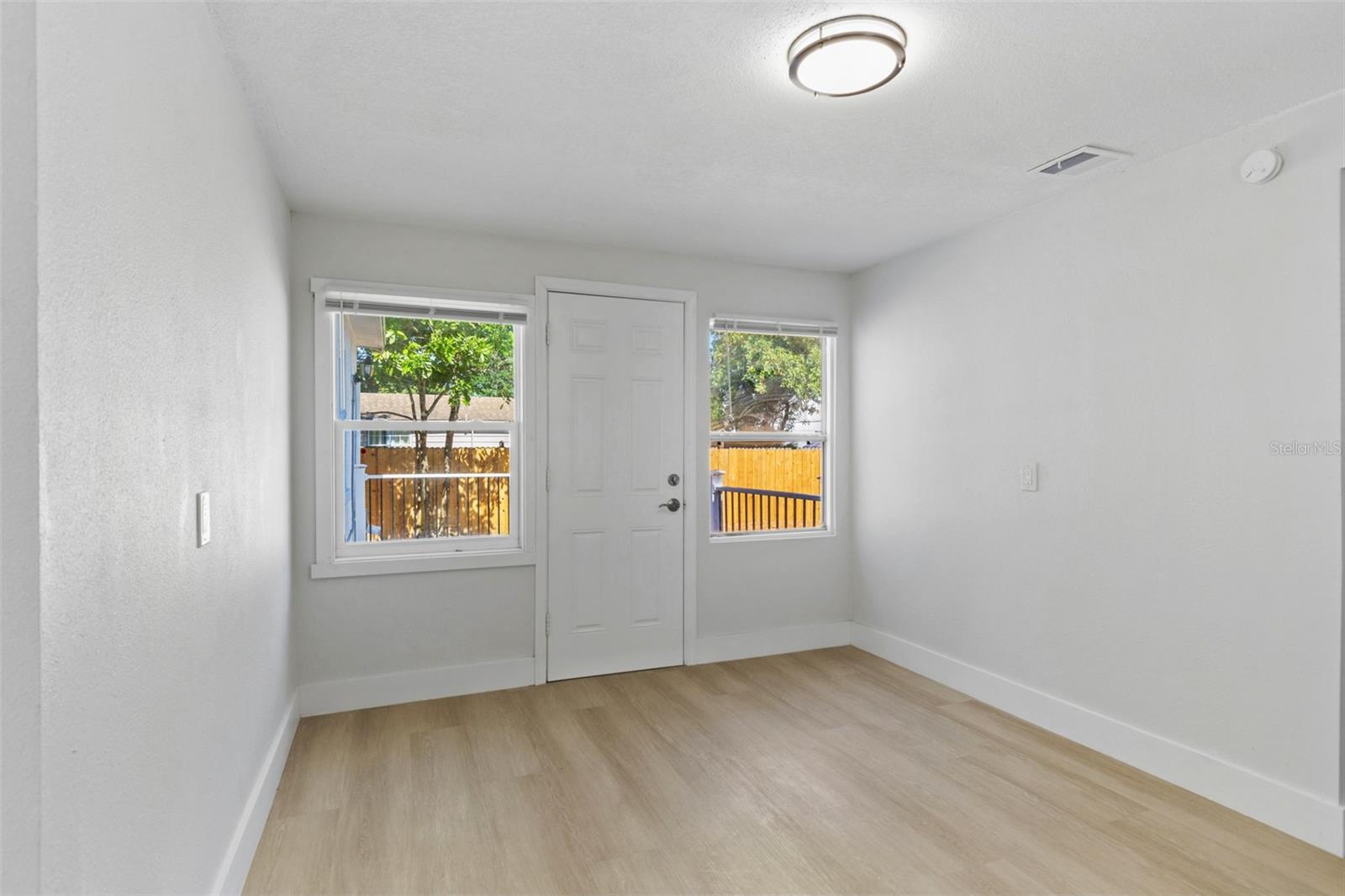 FAIRMOUNT PARK - Residential