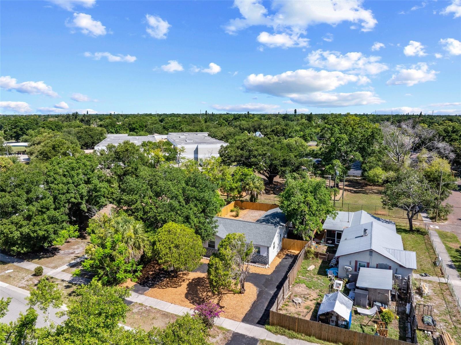 FAIRMOUNT PARK - Residential