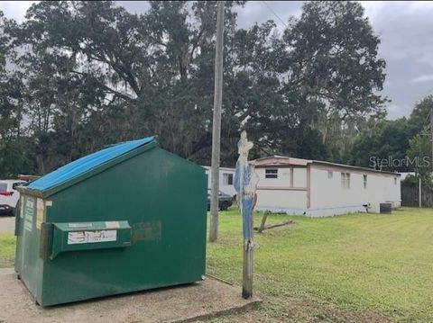 Tiny photo for 2610 SE 67th Street, Ocala, FL 34480 (MLS # O6349854)