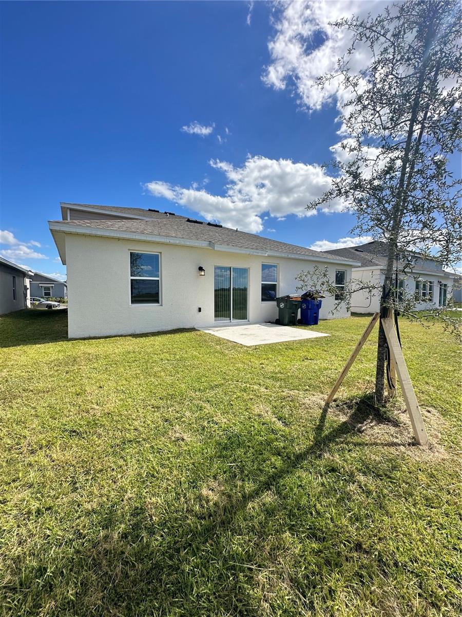 KNIGHTSBRIDGE PH 1 - Residential Lease