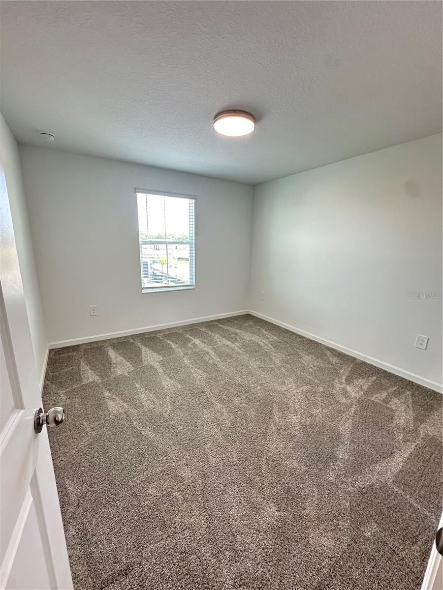 KNIGHTSBRIDGE PH 1 - Residential Lease