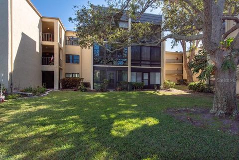 A home in LARGO