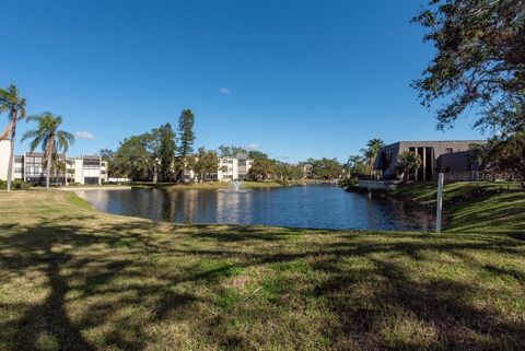 A home in LARGO