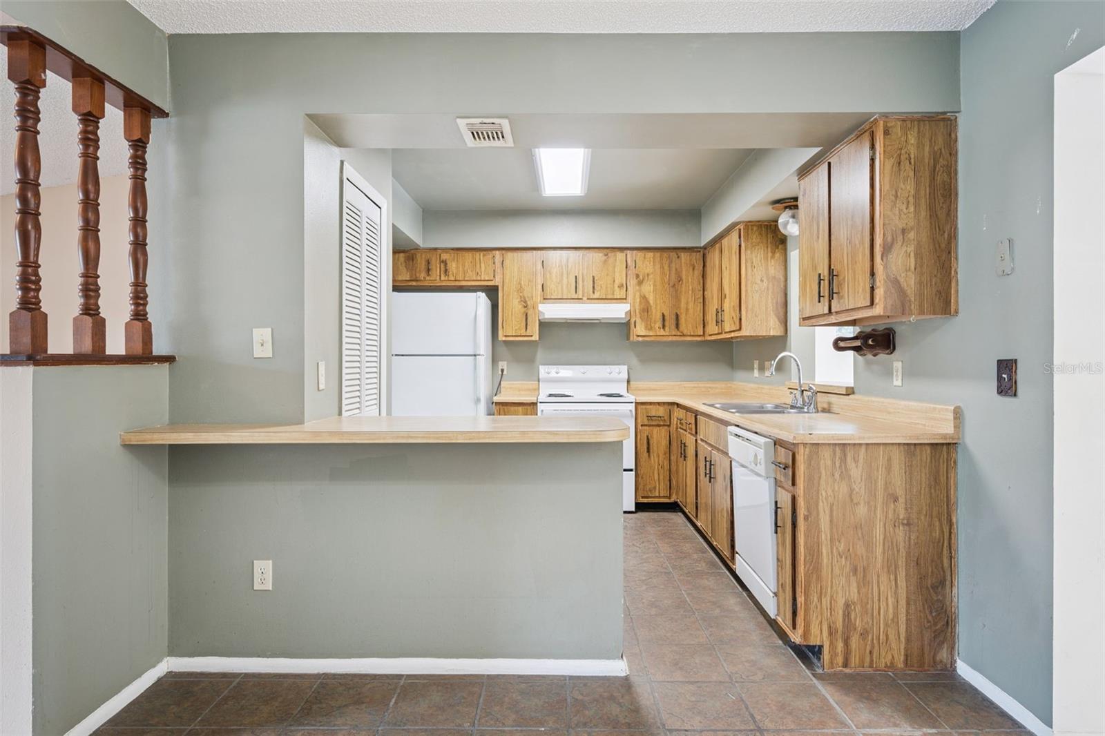 SPRING PINES - Residential