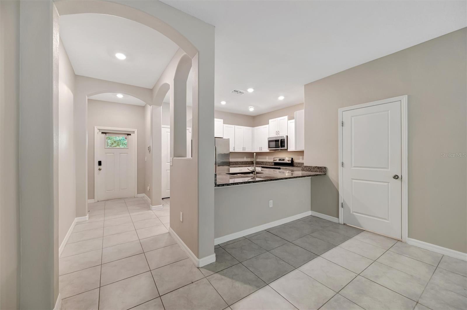 GLENCOVE AT BAY PARK - Residential Lease