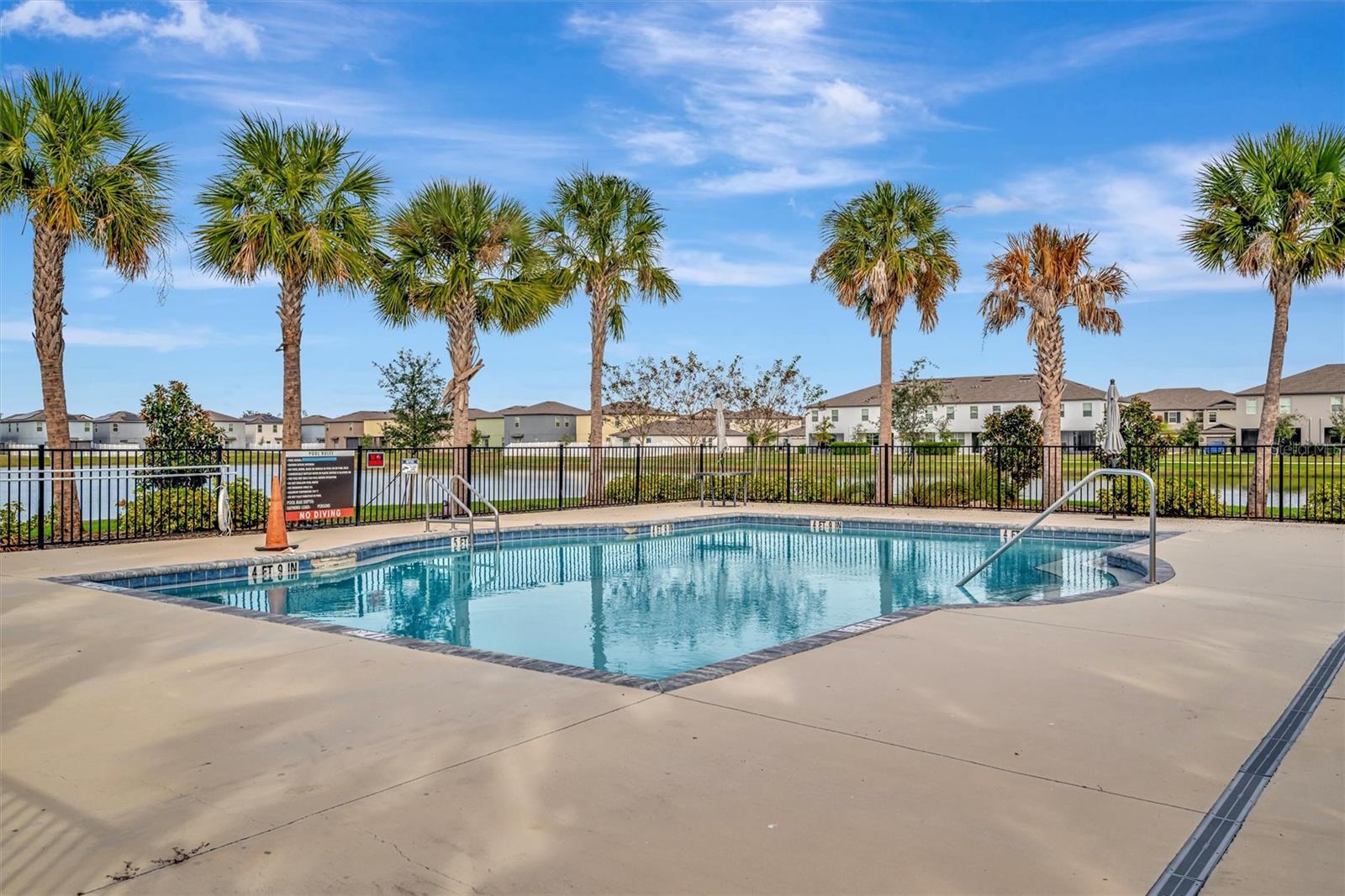 GLENCOVE AT BAY PARK - Residential Lease