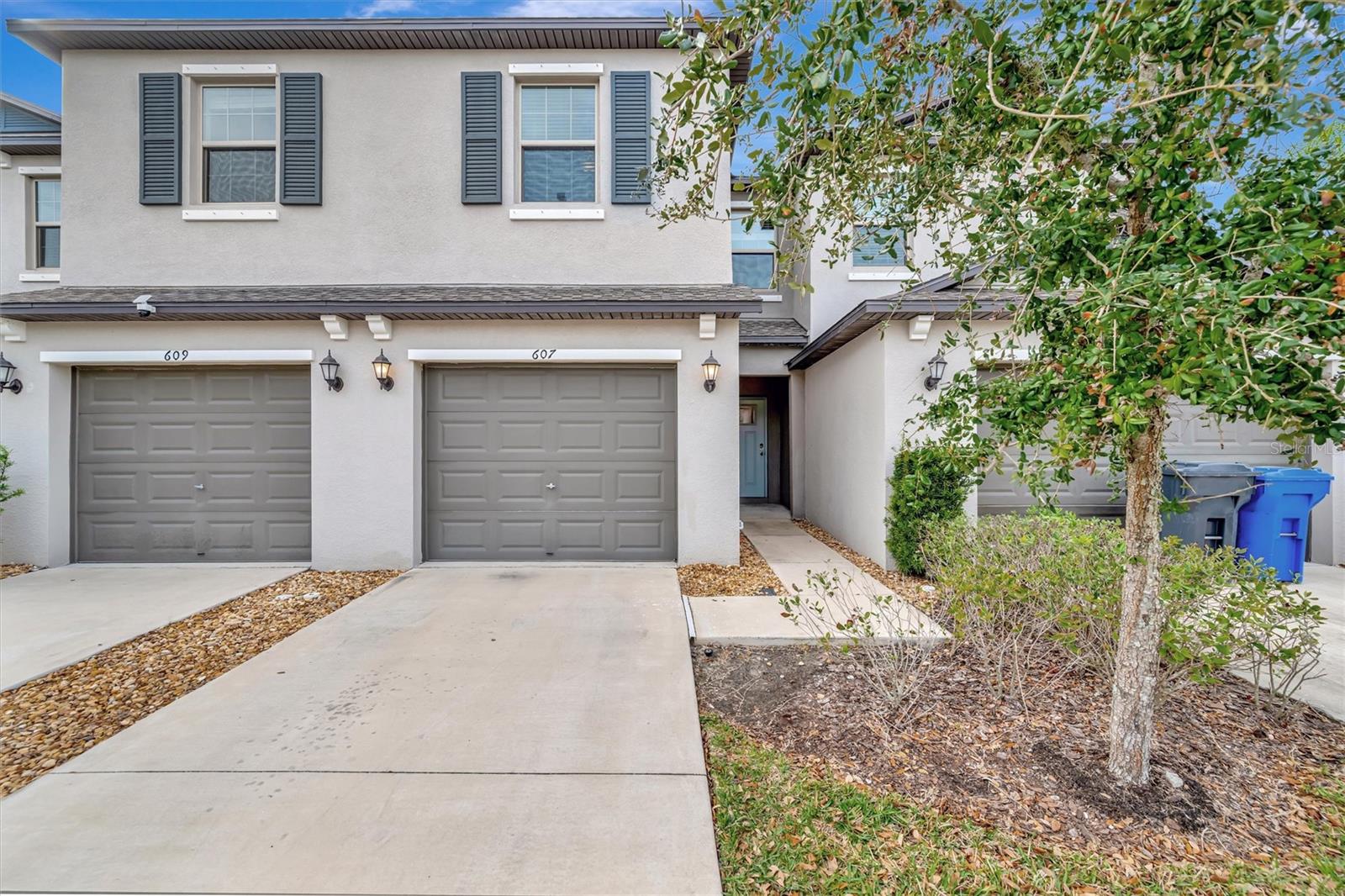 GLENCOVE AT BAY PARK - Residential Lease