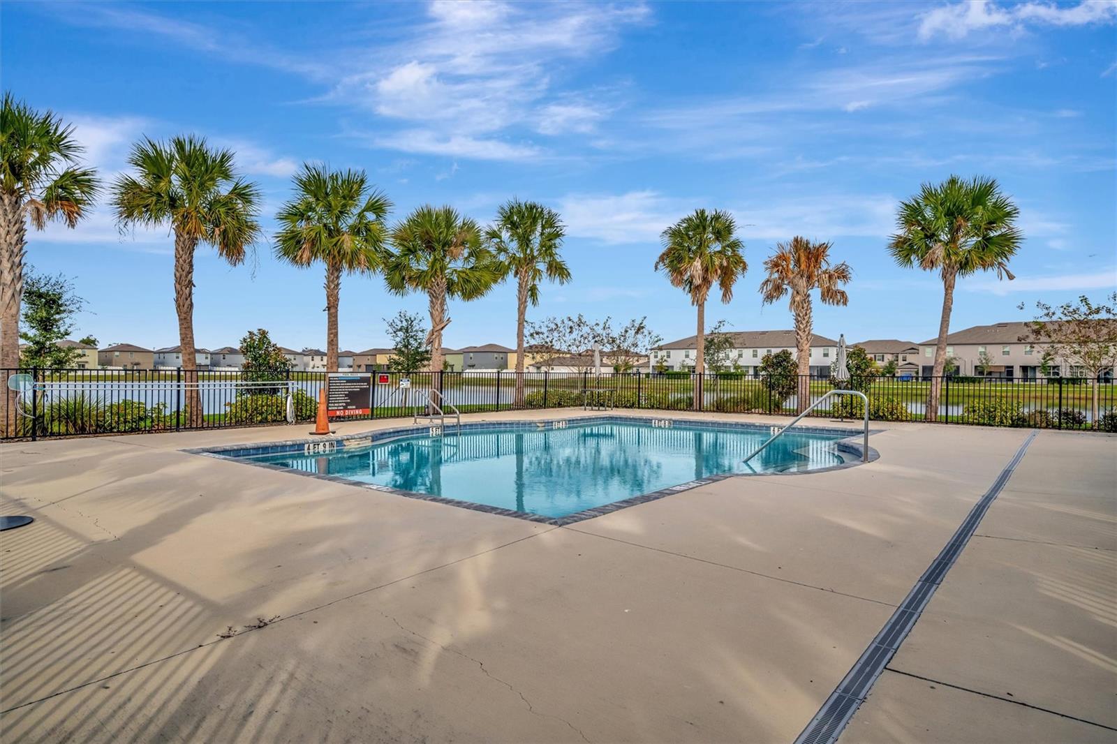 GLENCOVE AT BAY PARK - Residential Lease