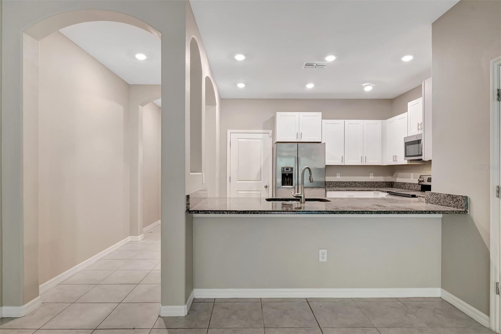 GLENCOVE AT BAY PARK - Residential Lease