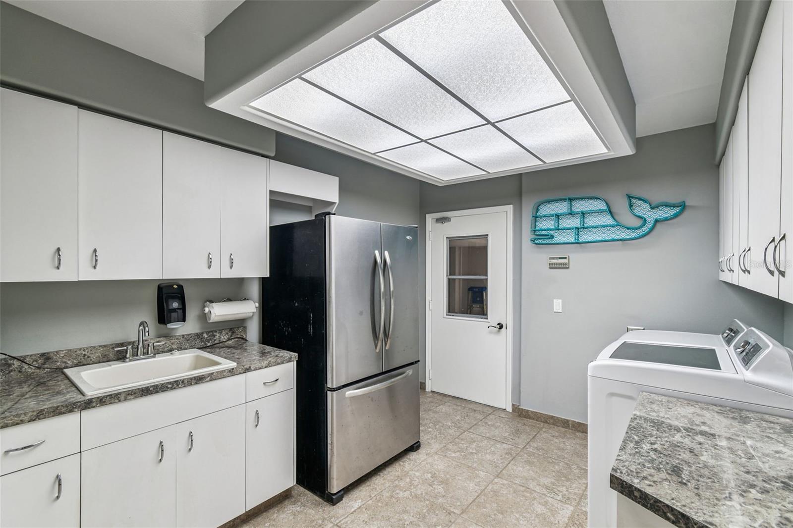 MEYERS COVE - Residential