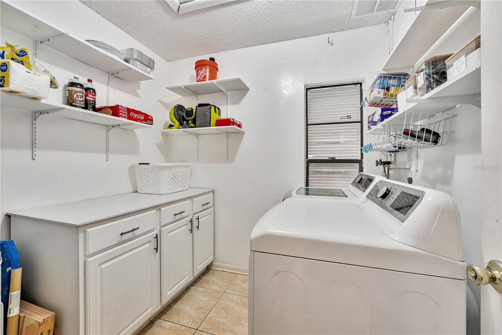 JAMESTOWN VILLAGE UNIT 1 - Residential