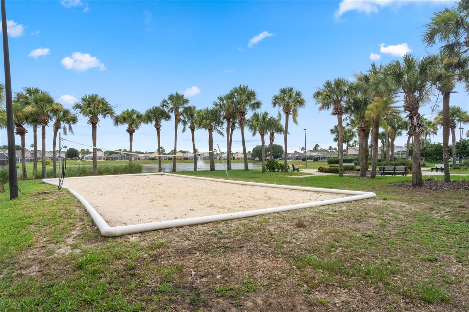 HAMPTON LAKES, HAMPTON ESTATES - Residential