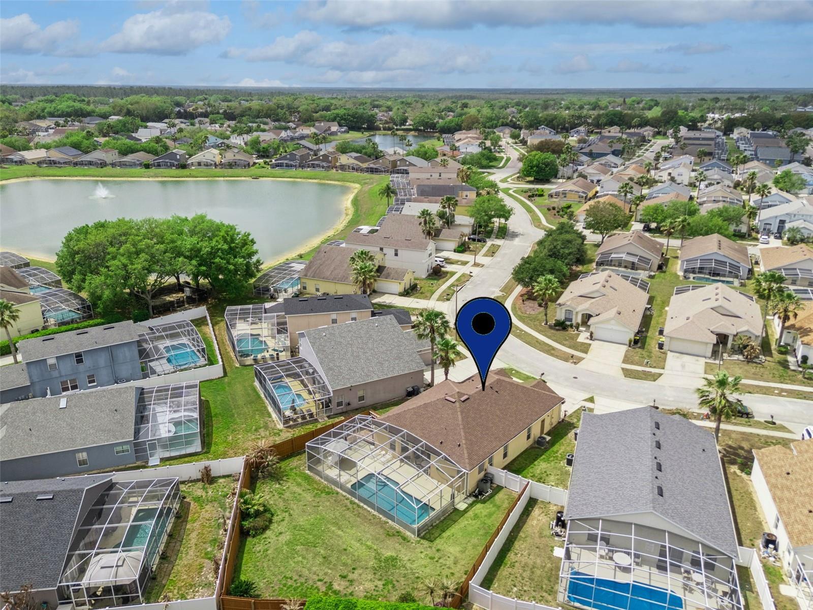 HAMPTON LAKES, HAMPTON ESTATES - Residential