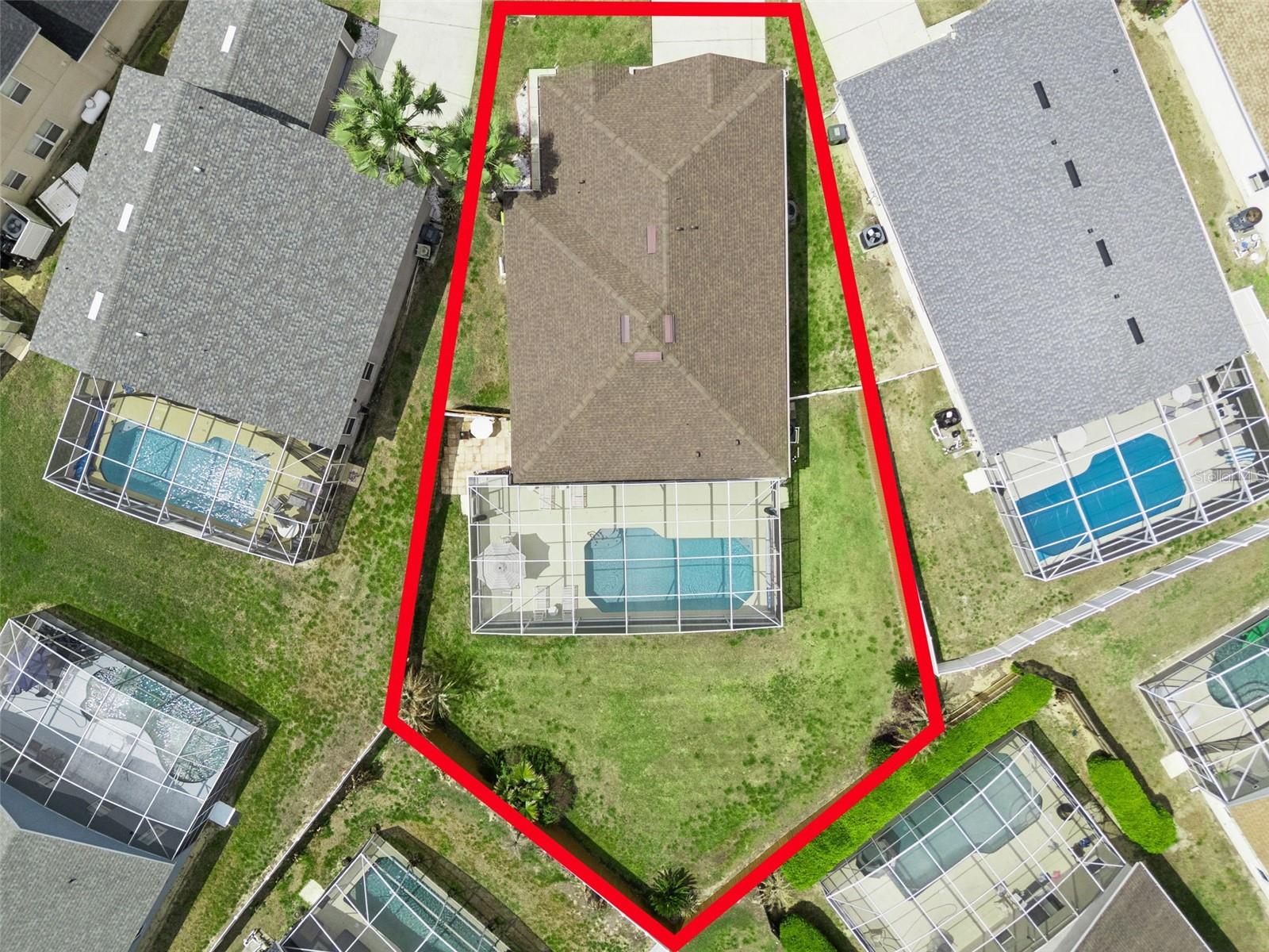 HAMPTON LAKES, HAMPTON ESTATES - Residential