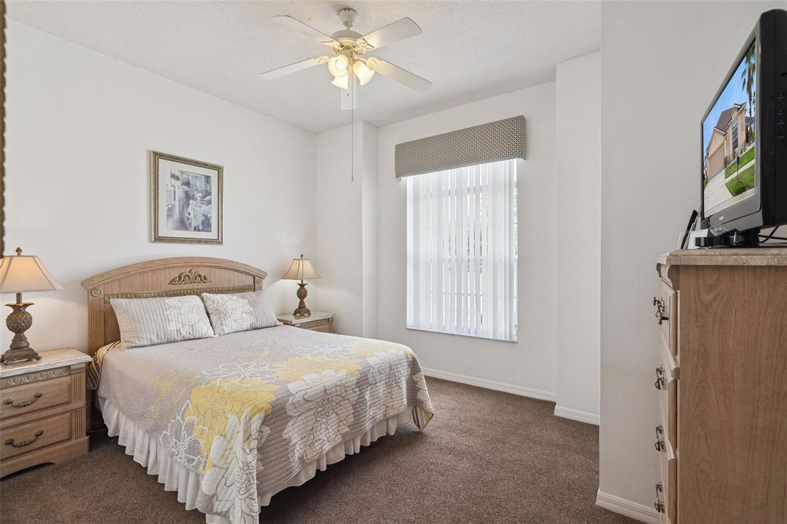 HAMPTON LAKES, HAMPTON ESTATES - Residential