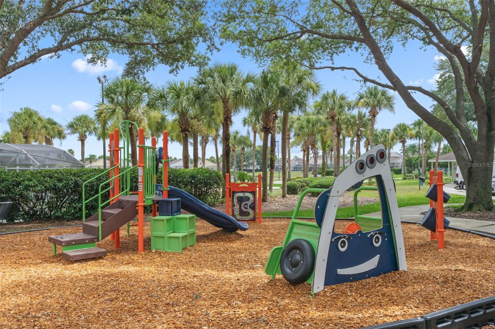 HAMPTON LAKES, HAMPTON ESTATES - Residential