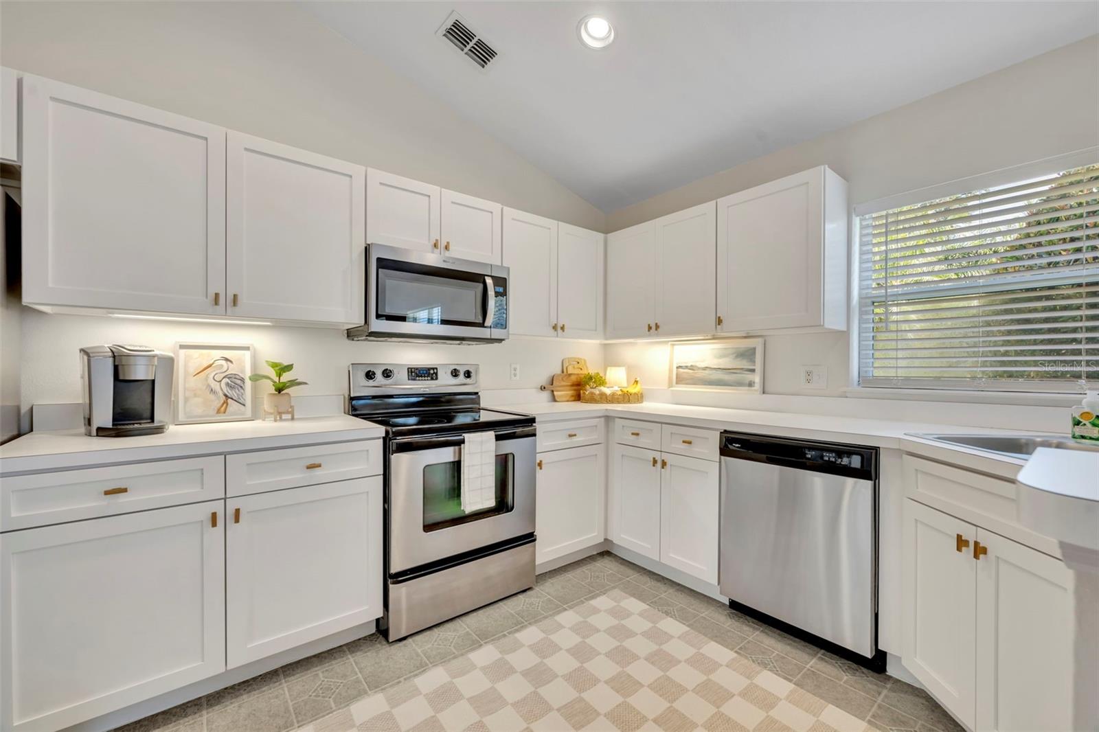 STAFFORD SPRINGS - Residential