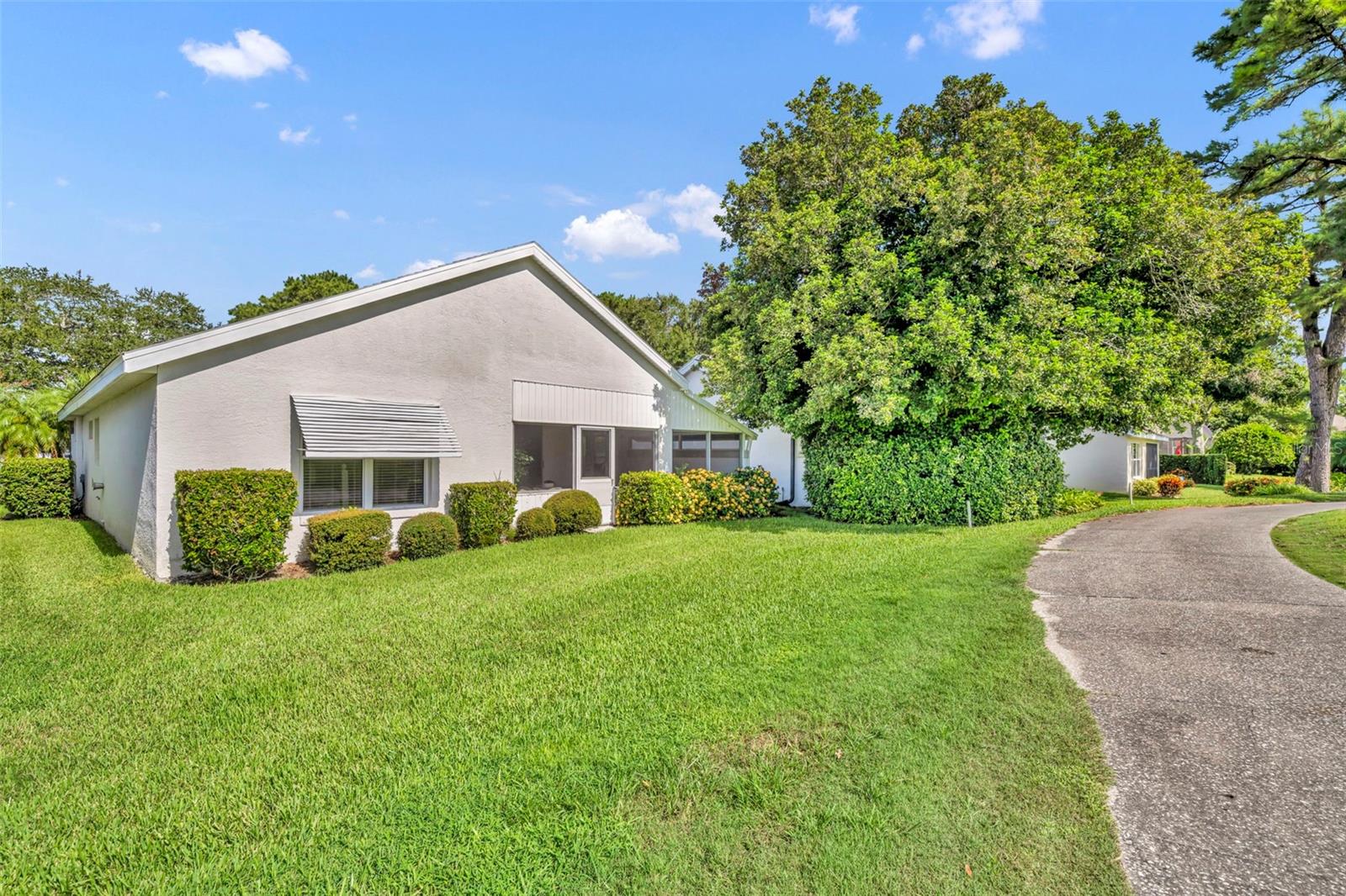 STAFFORD SPRINGS - Residential