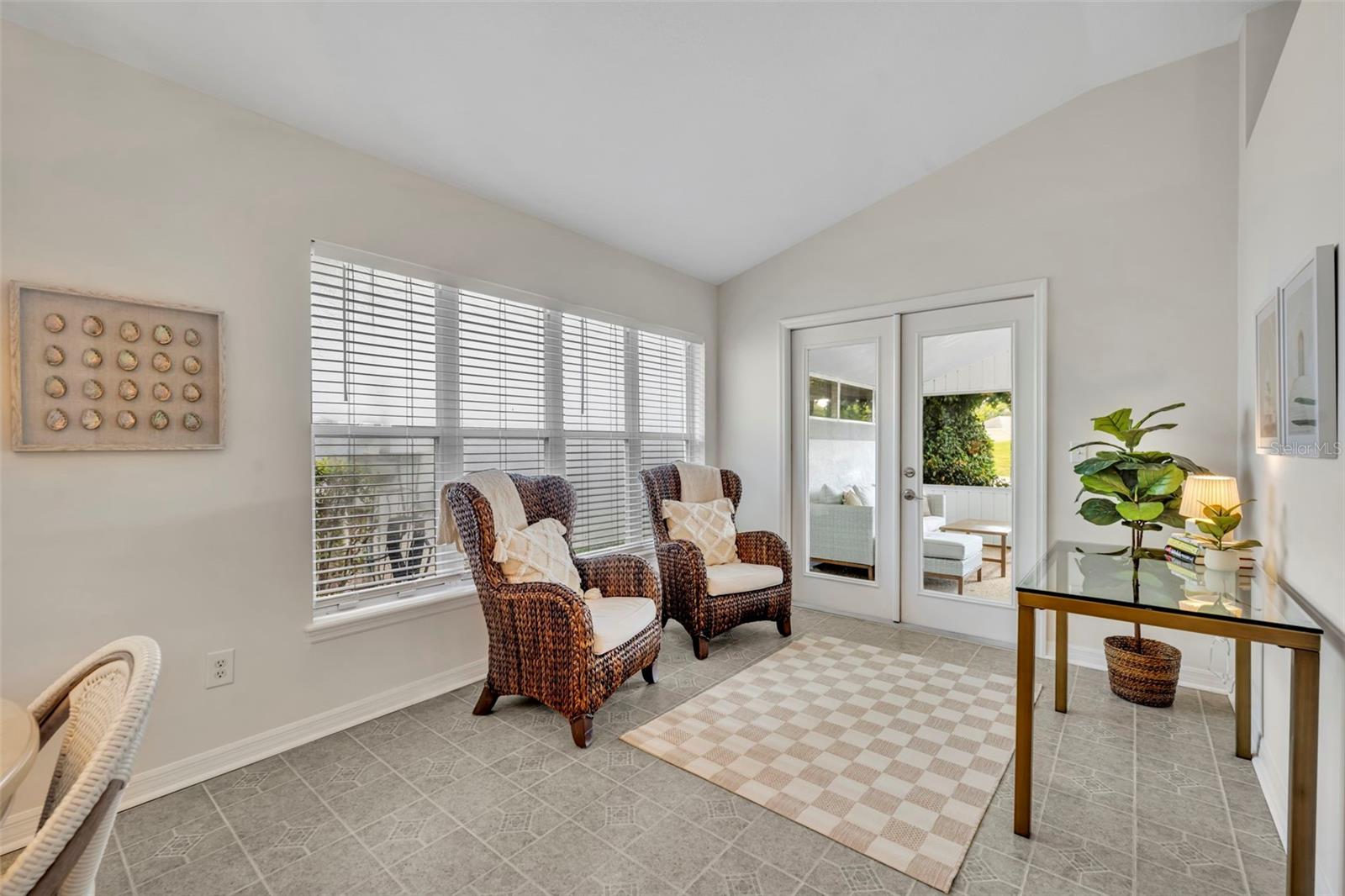 STAFFORD SPRINGS - Residential