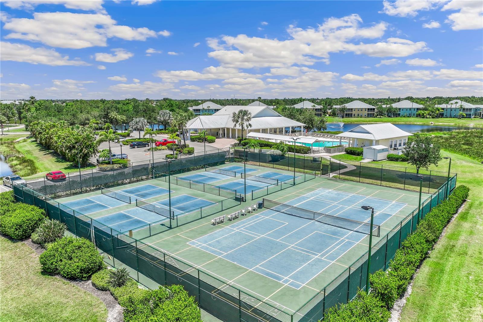 HERITAGE LAKE PARK - Residential