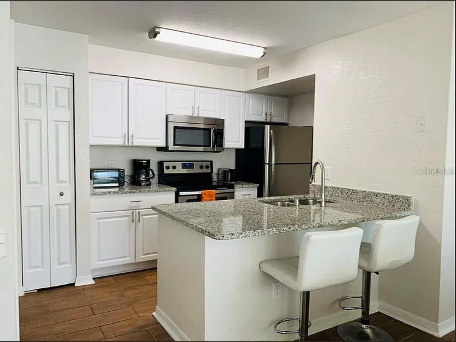 VILLAS DEL SOL AT KISSIMMEE CONDO - Residential Lease