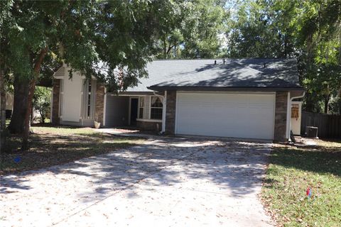 Photo of 1143 NW 98th Terrace, Gainesville, FL 32606 (MLS # OM710621)