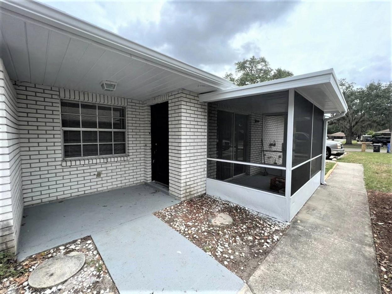 BLOOMINGDALE VILLAS UNIT 1 - Residential Lease