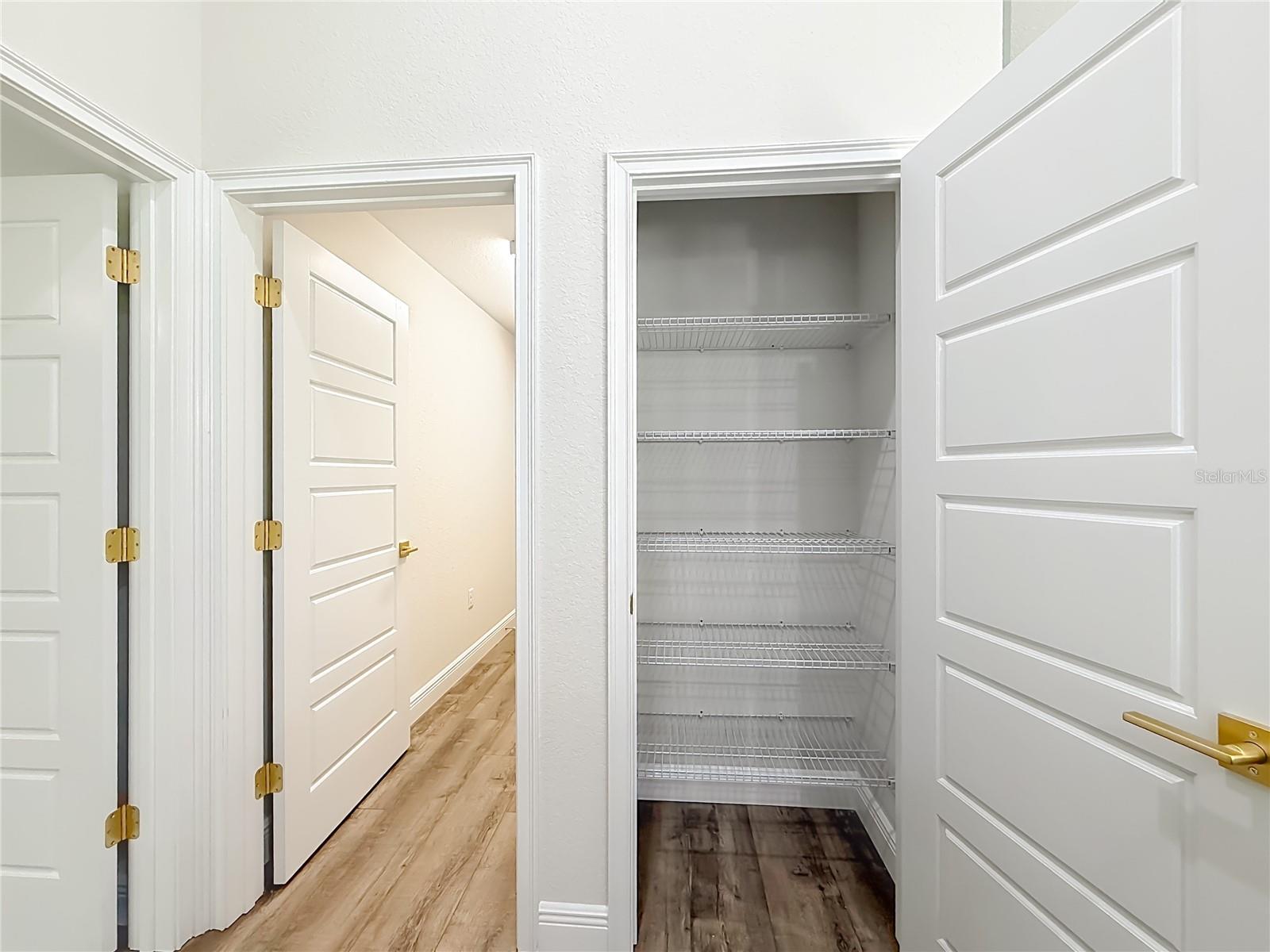 COUNTRY ESTATES FORT KING ADDITION - Residential