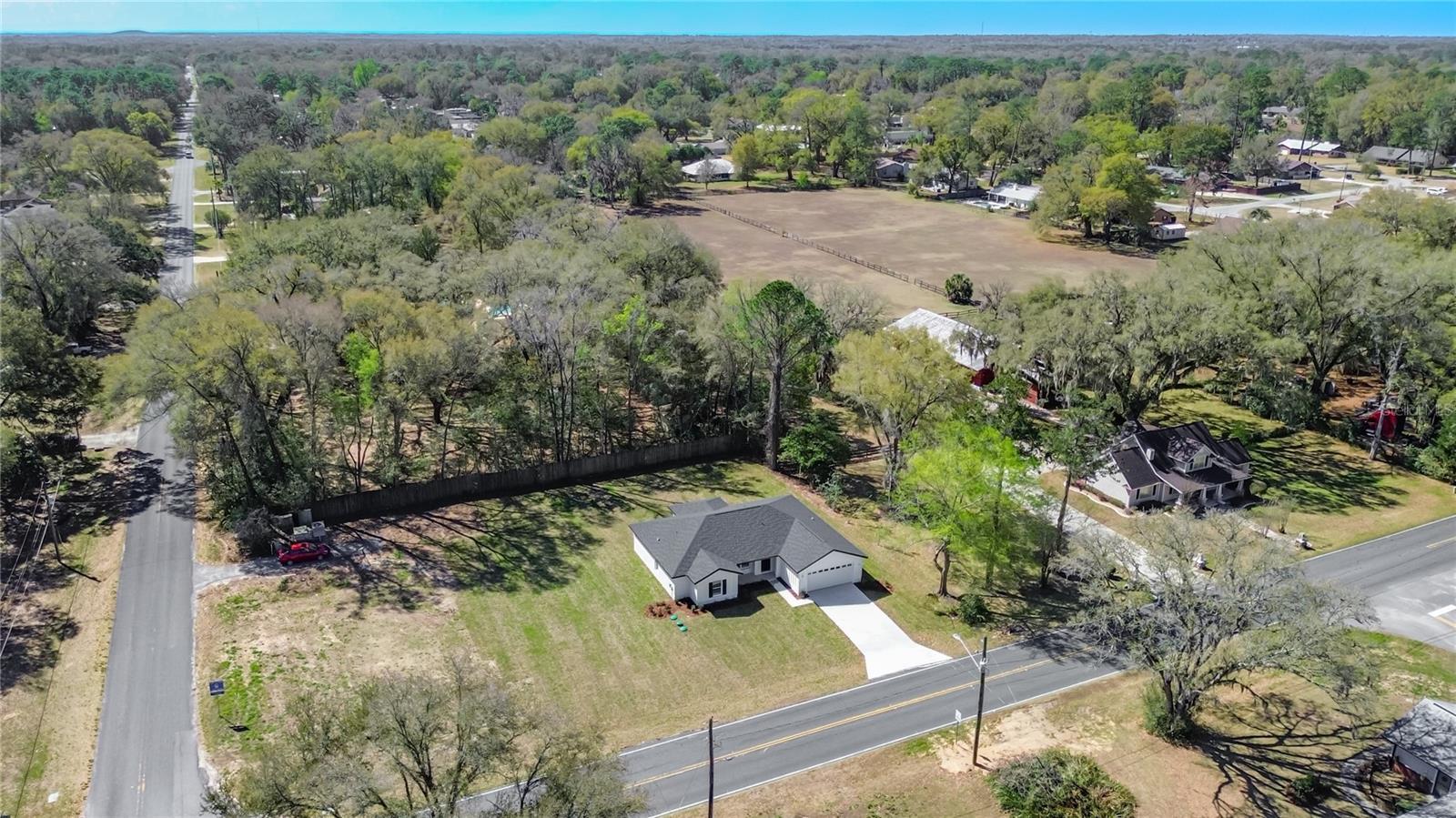 COUNTRY ESTATES FORT KING ADDITION - Residential