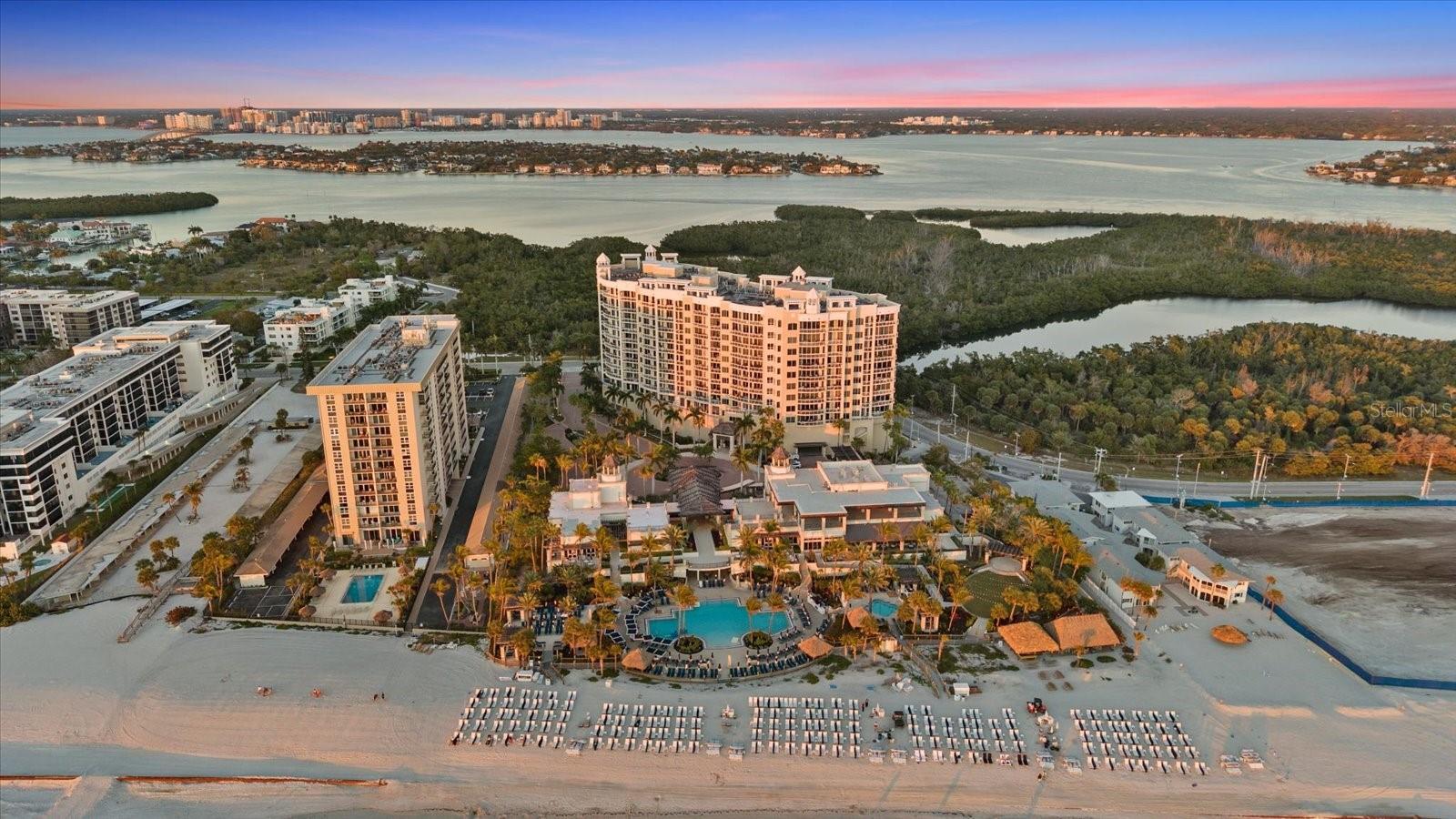 THE BEACH RESIDENCES - Residential