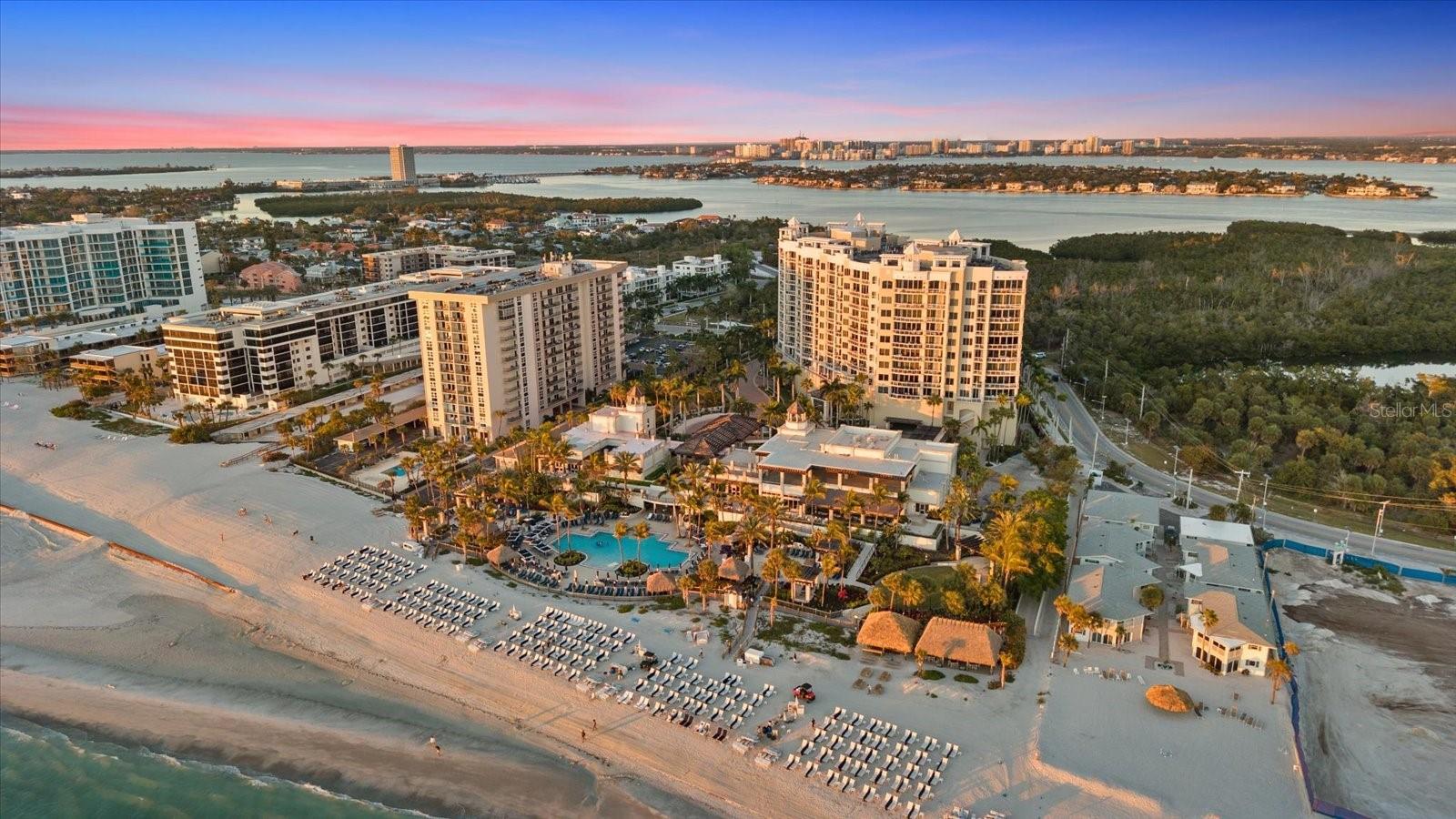 THE BEACH RESIDENCES - Residential