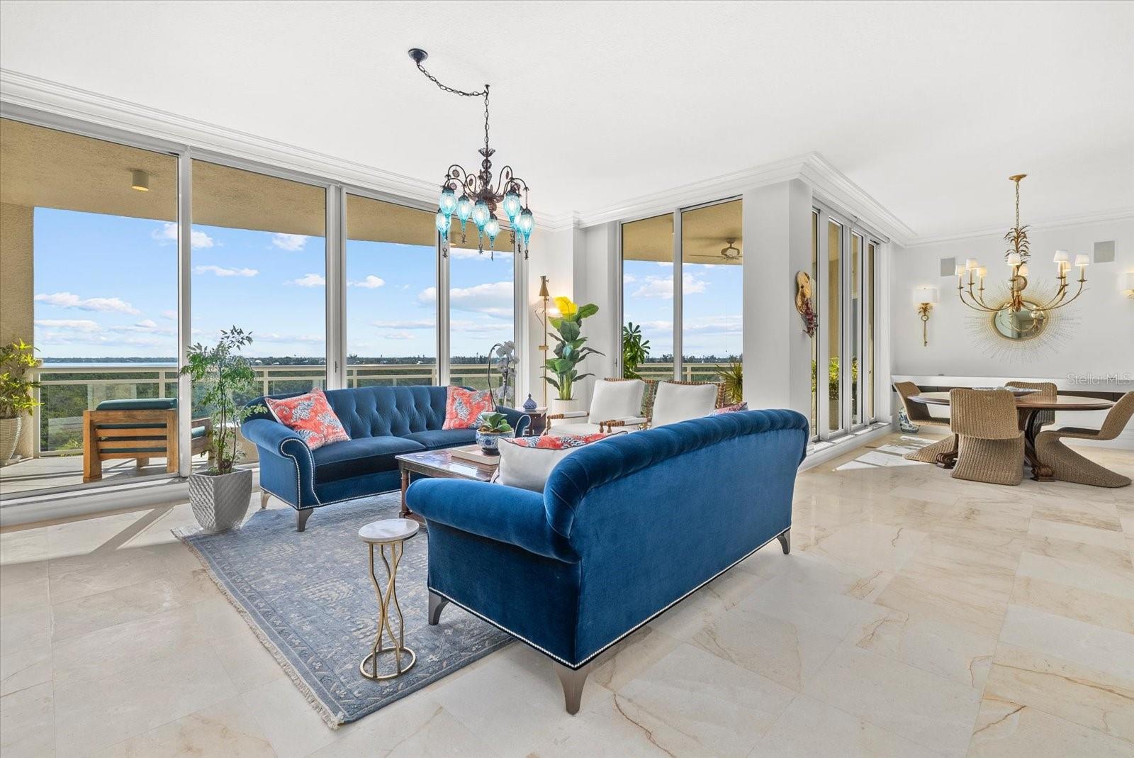 THE BEACH RESIDENCES - Residential