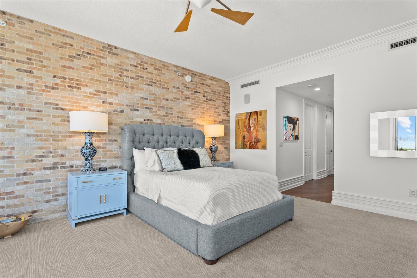 THE BEACH RESIDENCES - Residential