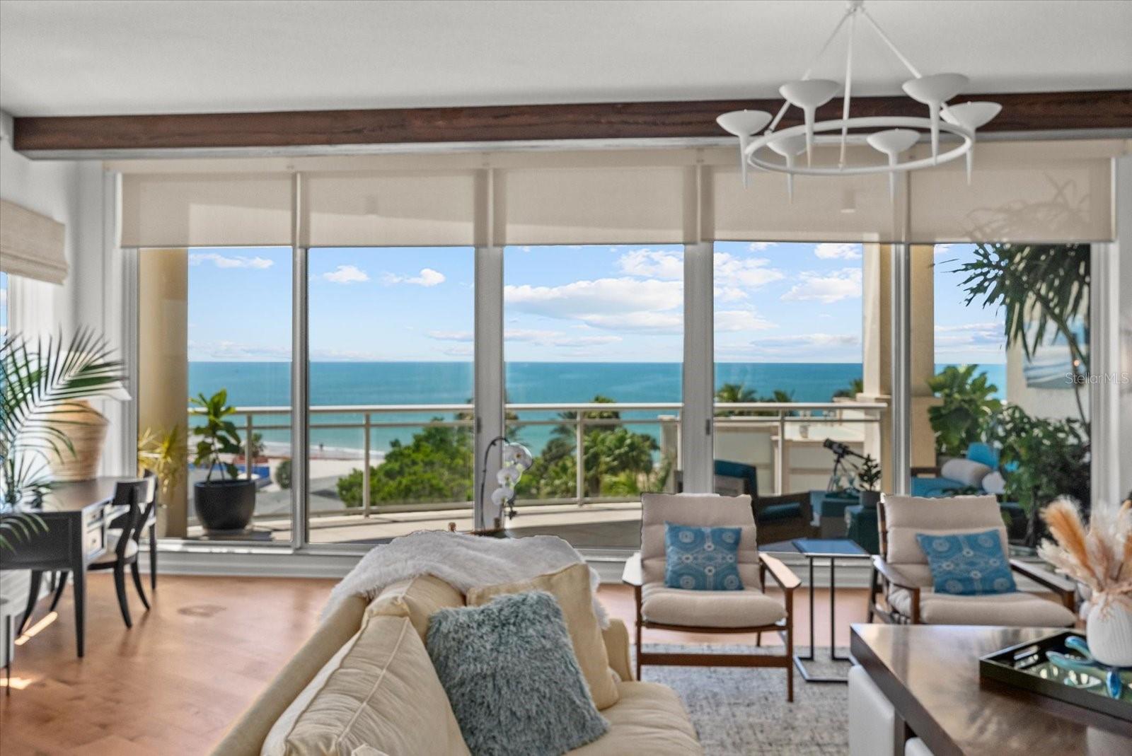 THE BEACH RESIDENCES - Residential