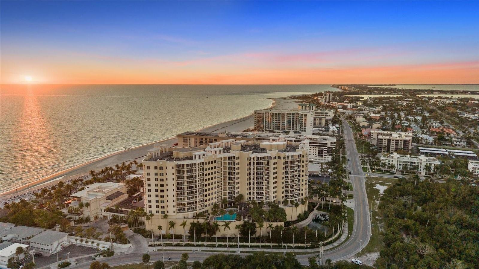 THE BEACH RESIDENCES - Residential