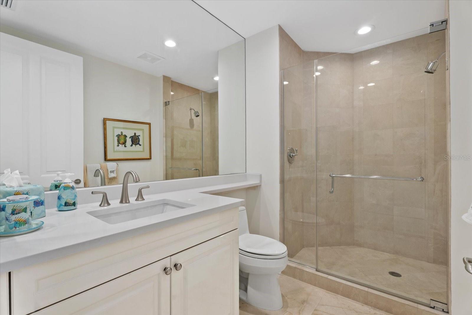 THE BEACH RESIDENCES - Residential