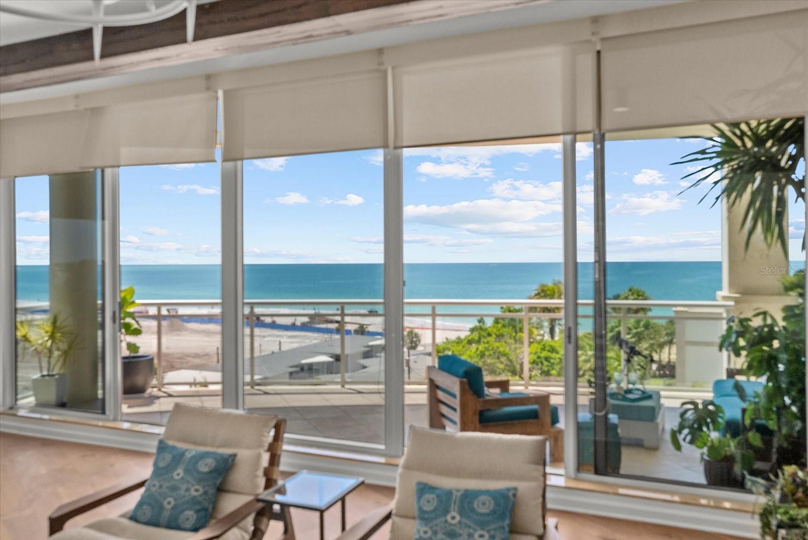 THE BEACH RESIDENCES - Residential