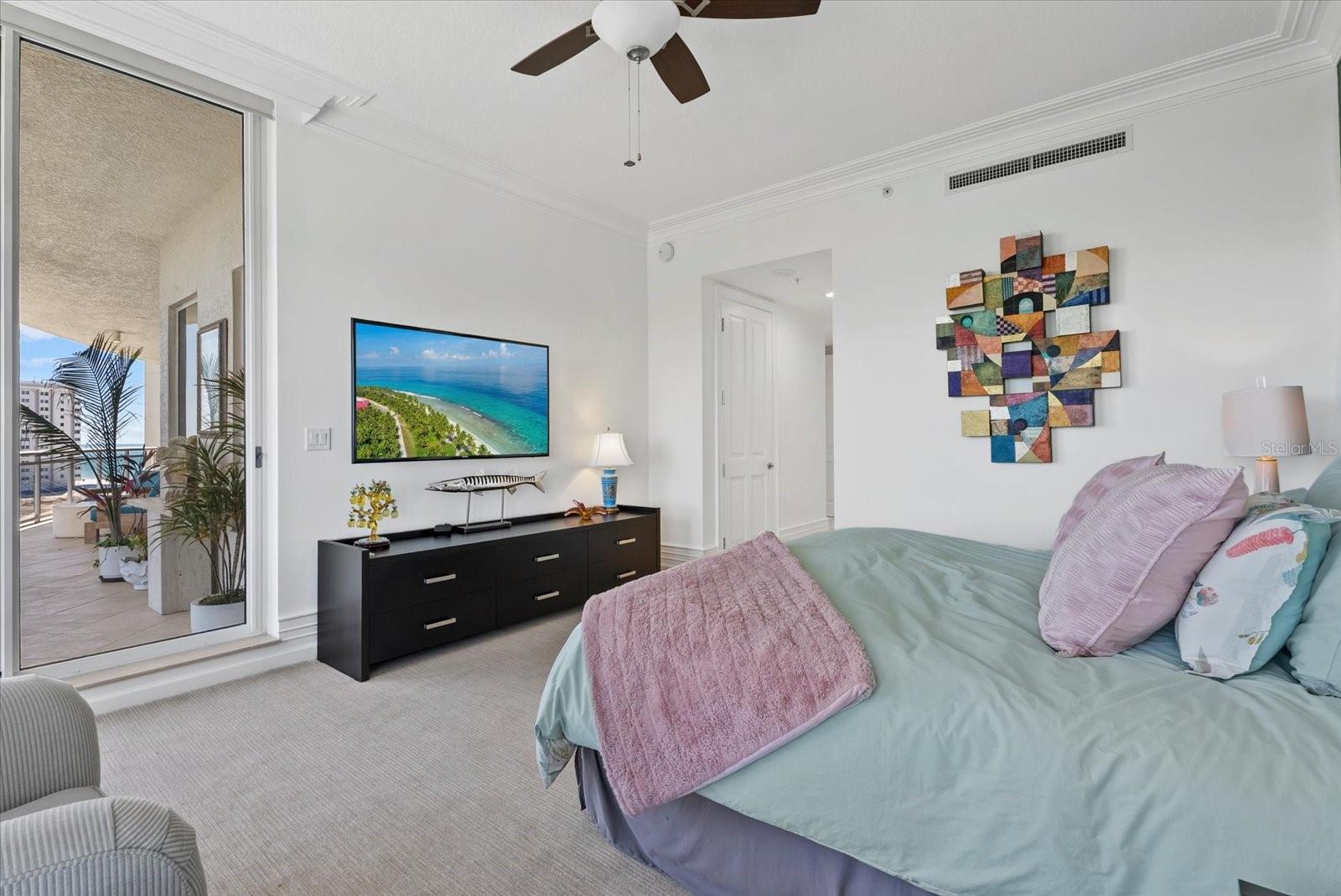 THE BEACH RESIDENCES - Residential