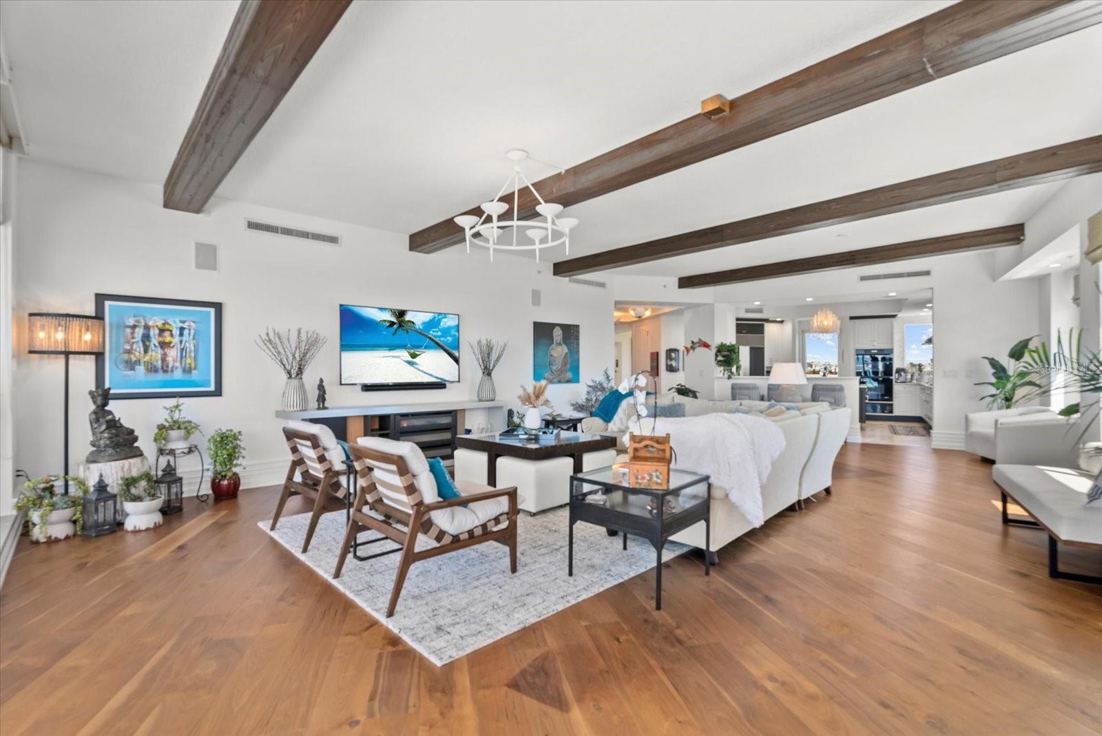 THE BEACH RESIDENCES - Residential